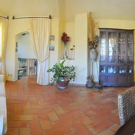 Fabry Con Piscina Villa Olbia